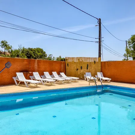 Avec Piscine 8 A 14 Pers.